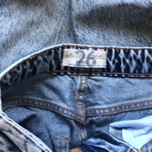 Free People High Rise Distressed Jeans Size 26 - Picture 5 of 10